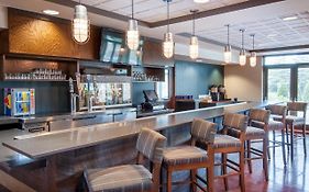 Four Points by Sheraton Columbus Polaris